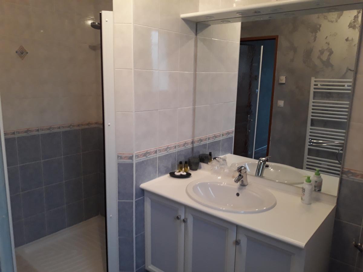 Le Clos Castel - Gite Equipe Кастелжалу Екстериор снимка
